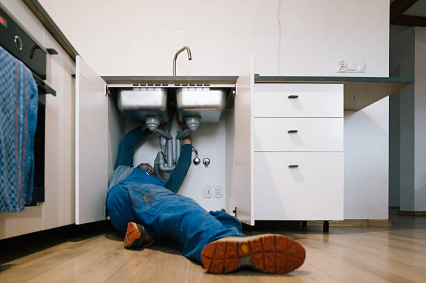 Professional Leak Detection technician working in Columbia, MD